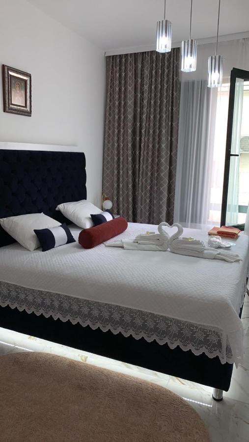 Sound Of The Sea Apartment Sveti Stefan Bagian luar foto